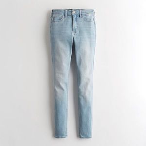 Hollister High Waisted Light Wash Skinny Jeans